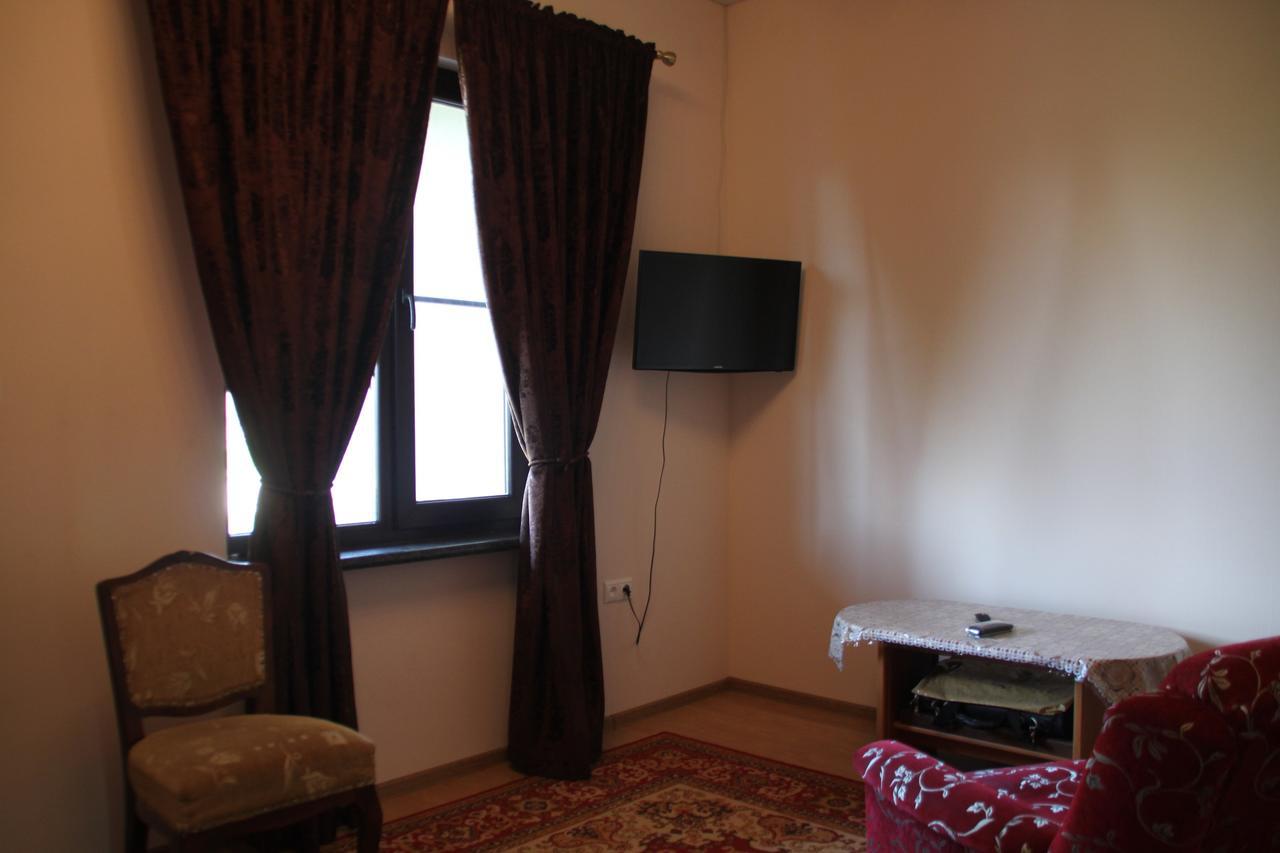 Амрапха Hotel Gudauta Exterior foto