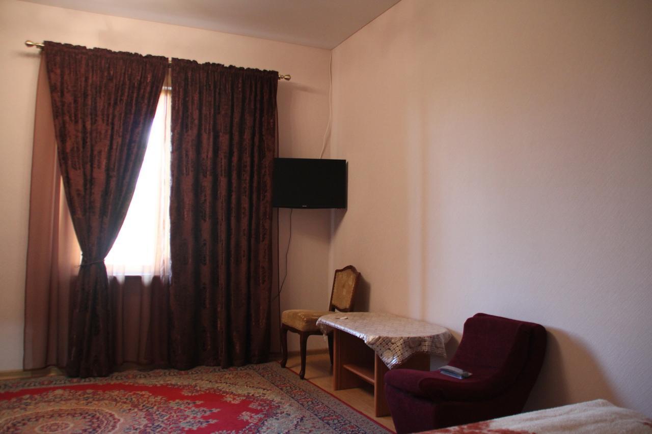 Амрапха Hotel Gudauta Exterior foto
